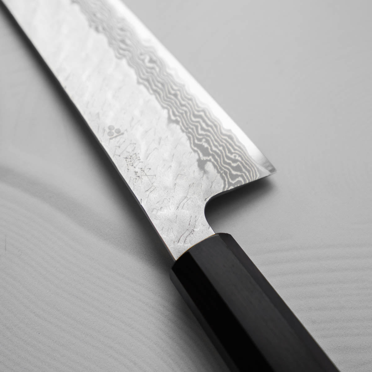 Nigara Hamono VG10 Tsuchime Damascus Gyuto 240mm