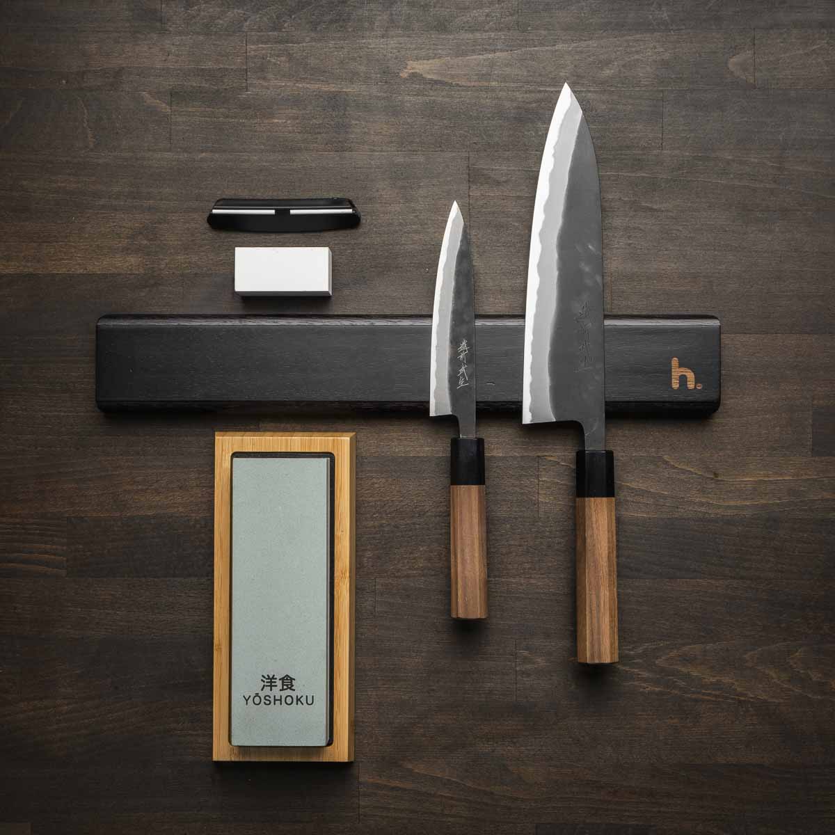 Shiro Kamo Blue 2 - 2 Knife Set with Magnetic Strip