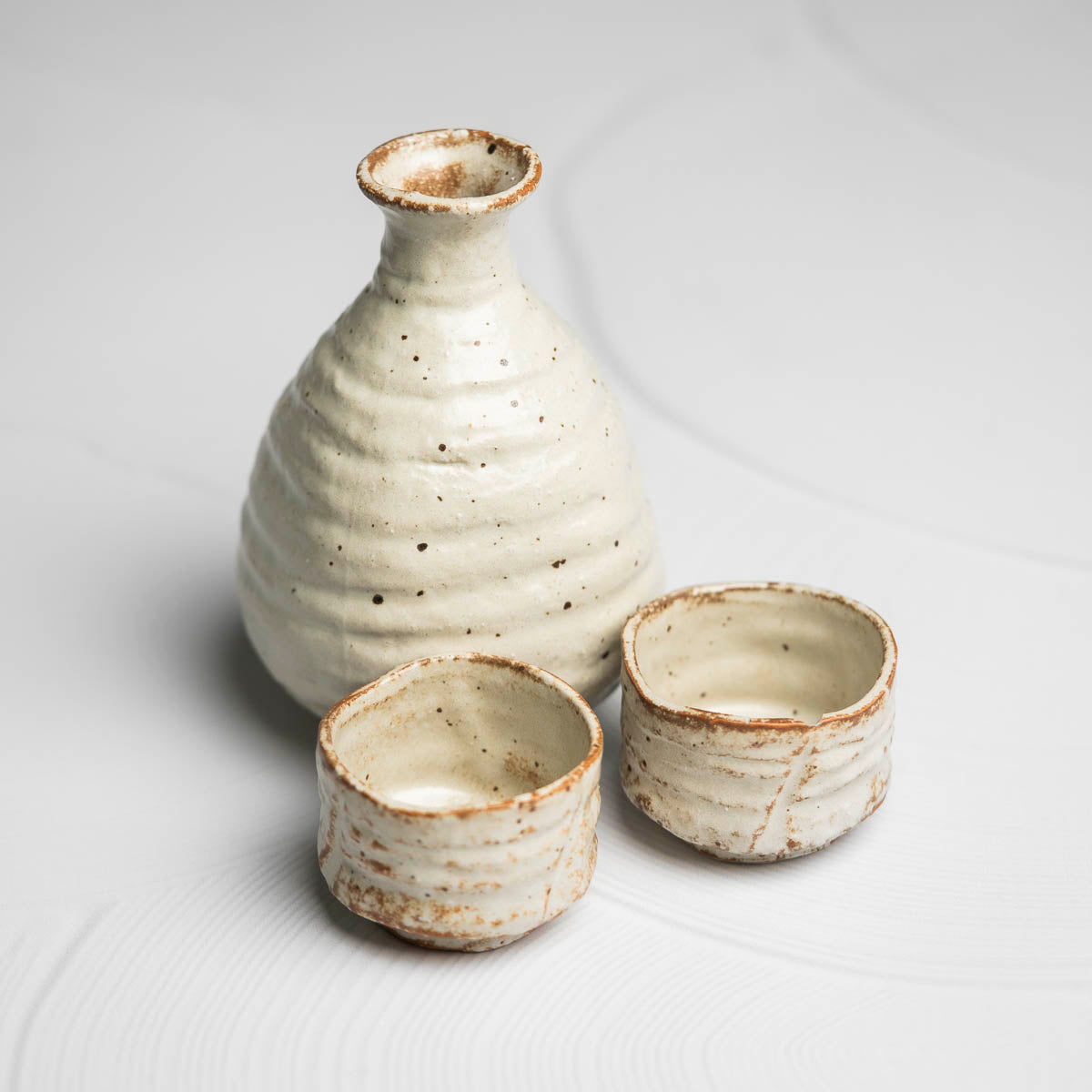 Sake Set - Rust Shino