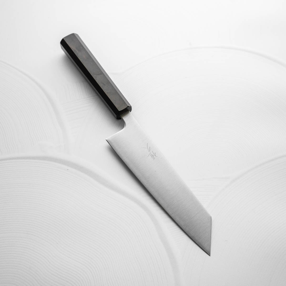 Tsunehisa Migaki Blue Super Bunka 170mm - Ebony