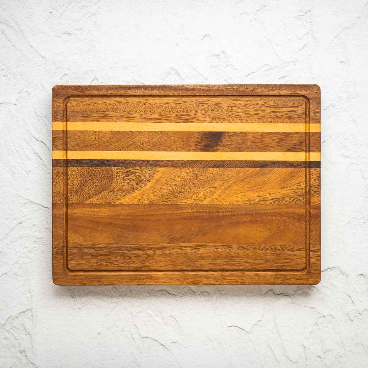 Habitat Walnut & Double Stripe Beach Chopping Board